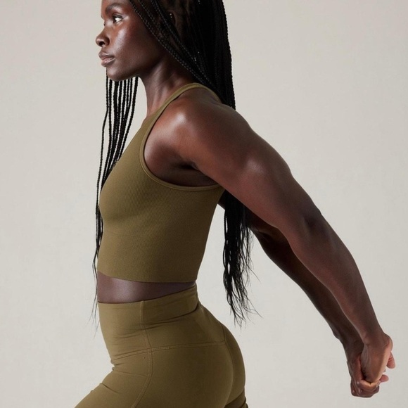 ATHLETA Aurora Seamless Crop Rib Tank Top V-Neck in Acacia Olive Green Size XL - Picture 3 of 8